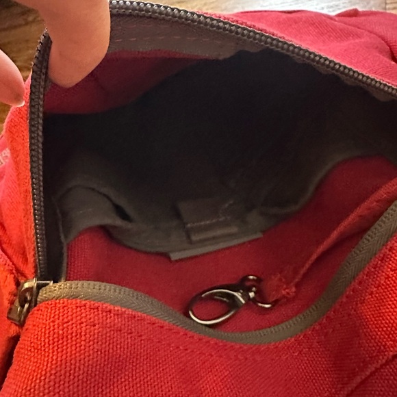 Red Canvas Travel Crossbody Bag by Duluth Trading Co. - Picture 4 of 5